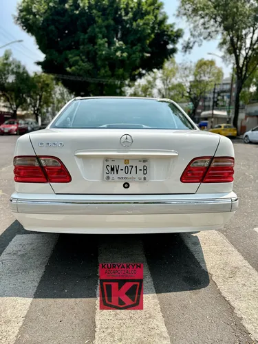 Mercedes-Benz Clase E 3.2 320 Elegance Mt