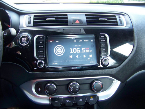Imagen 7 de 13 de Kia Rio 1.6 Ex Sedán Mt