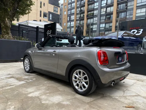 Mini Cooper Cabriolet