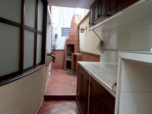 Imagen 5 de 9 de Se Vende Quinta En Altos De Paramillo. Urbanismo Privado