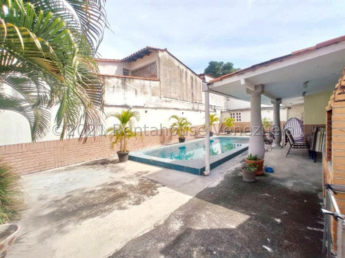 Imagen 14 de 14 de Casa Con Piscina Maracay Urb. Andrés Bello 22-11776 Hl