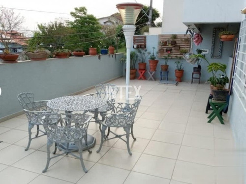 Imagem 3 de 25 de Ótima Casa Próximo A Praia, Em Rua Tranquila Com 4 Quartos, 3 Suítes, 2 Garagens, Interfone, 260 Metros Dentro De Camboinhas. - Ca00614 - 69814636
