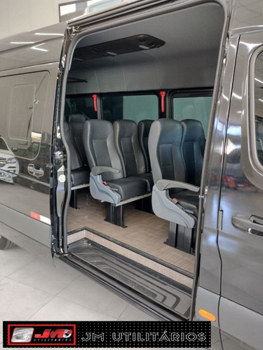 Imagem 3 de 14 de Sprinter 416 Cdi Ano 2022 Executiva Longa Jm Cod.757
