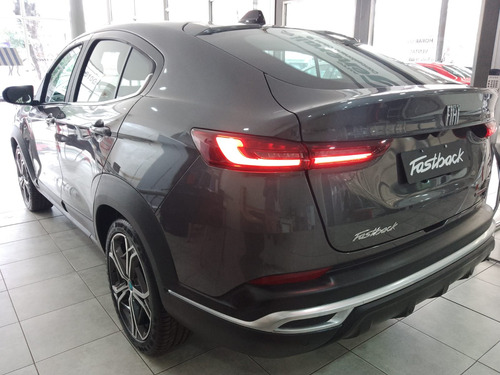 Fiat FASTBACK 1.3 T270 At6