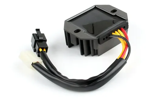Motorcycle Voltage Regulator Rectifier - 3-Phase Full-Wave For Hyosung GT650R, GV650, ST7, 14V-15V Output