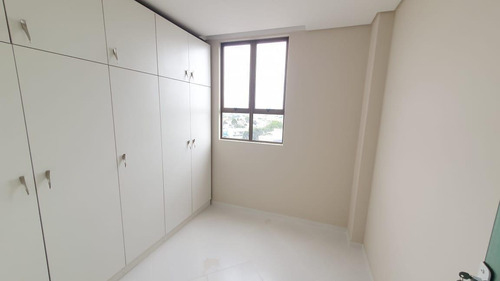 Apartamento Para Venda Em Guarapuava, Centro, 3 Dormitórios, 3 Suítes, 5 Banheiros, 2 Vagas - _2-1128747