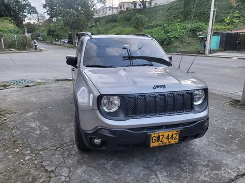 Jeep Renegade 1.8 Sport Plus