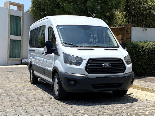 Ford Transit 2.2 Pasajeros Larga Techo Alto Custom Mt
