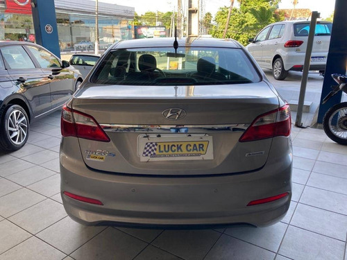 Hyundai Hb20s 1.6 Comfort Plus 16v Flex 4p Automático