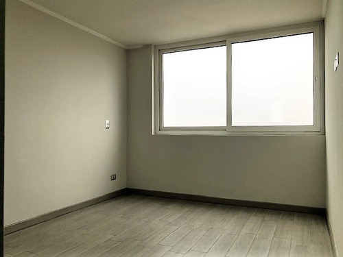 Departamento En Arriendo De 2 Dorm. En Macul