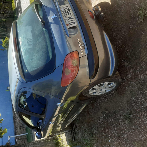 Peugeot 206 2005 1.4 Presence 5p