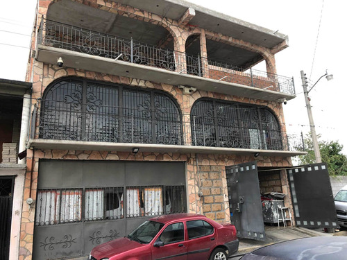 Casa 3 Niveles Vendo O Rento 200 Metros Cuadrados De Terreno 600 Construcc