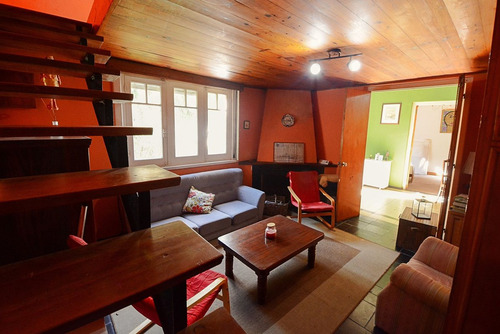 Venta Casa 2 Dormitorios - Lezica - Jardin