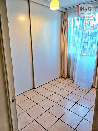 Se Vende Casa De 3 Dormitorios,en La Florida, Pasaje Cerrado
