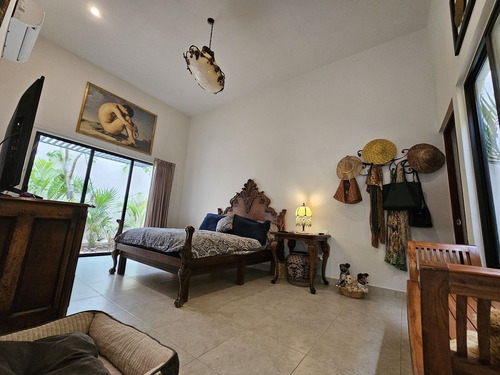 Casa De Una Planta Con Alberca Ubicada Canarias Conkal.