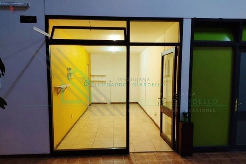 Imagen 5 de 8 de Colonia - Local Comercial En Galerias Americas