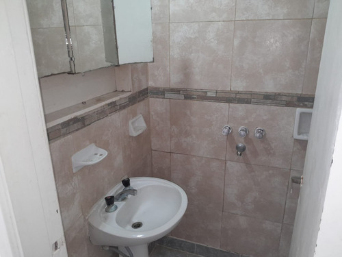Departamento Monoambiente En Mar Del Tuyú - 1 Cuadra Del Mar