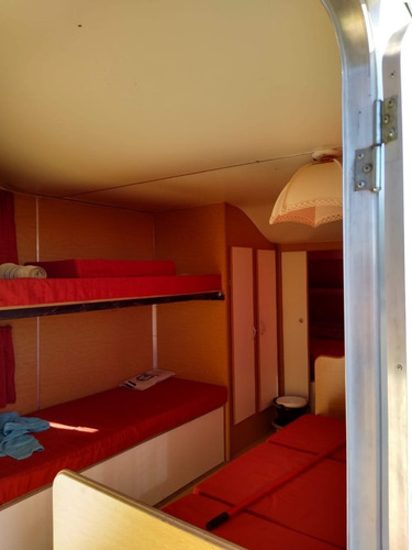 Imagen 2 de 8 de Casilla Lomas Camping 5,70 De Luxe 2017