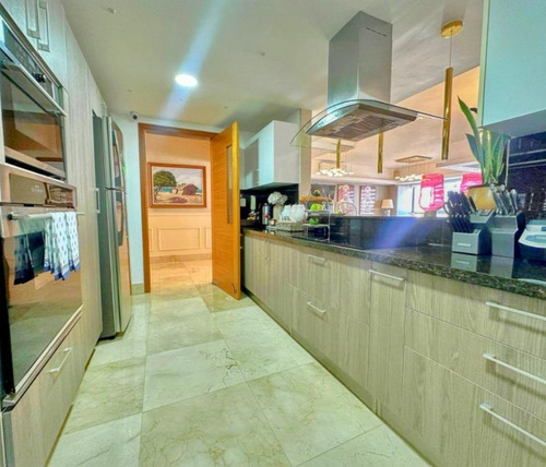 Foxpiantini.com - V157 | Venta De Apartamento En Piantini | Exclusividad Y Lujo