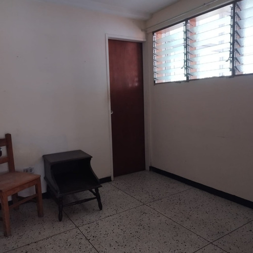 Casa En Venta, La Trinidad