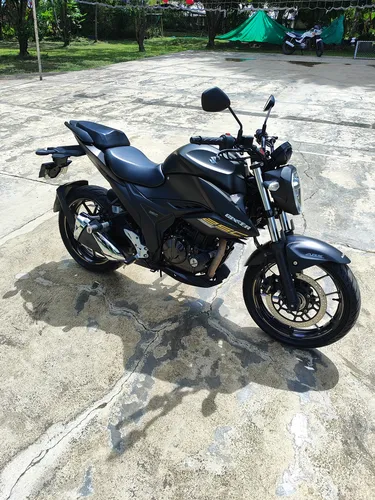 Único Dueño, Perfecto Estado, Revisiones En Suzuki.