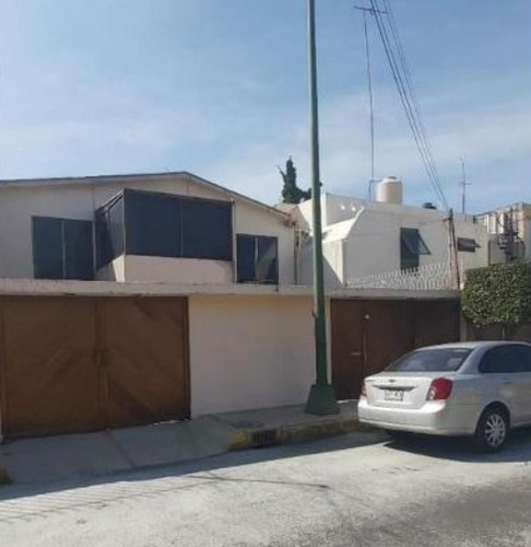 Imagen 2 de 8 de Hermosa Casa En Residencial Acoxpa
