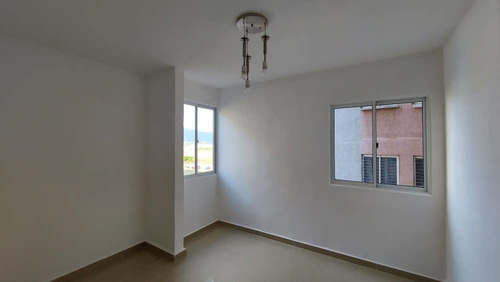 Imagen 12 de 14 de Apto En Venta Monte Mayor88mts Alexandra Ramírez 04147041922