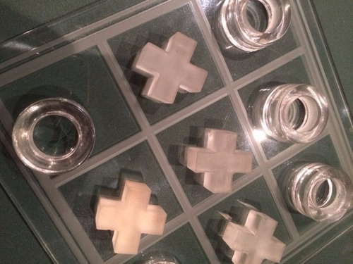 Juego Mesa Vidrio Tic Tac Toe.la Vieja/tres En Raya/ta Te Ti (Usado)