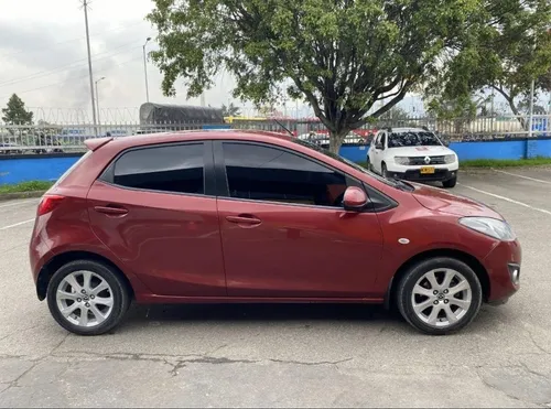 Mazda 2 Hatchback