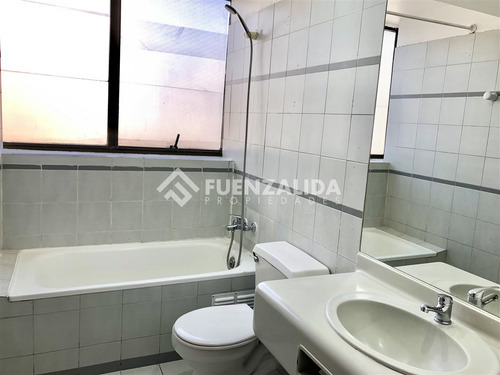 Luminoso Departamento En Arriendo 3d-2b En Sector El Golf
