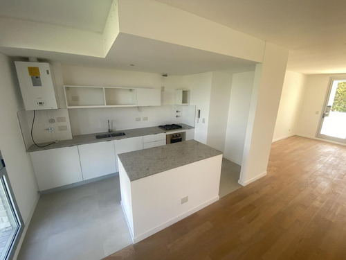 Imagen 9 de 30 de Venice Tigre - Excelente Departamento De 4 Ambientes En Venta Con Vista Al Río Lujan.