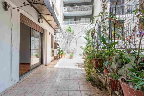 Venta- 3 Ambientes Con Patio En Barrio Norte