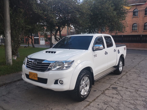 Toyota Hilux 3.0 Srv