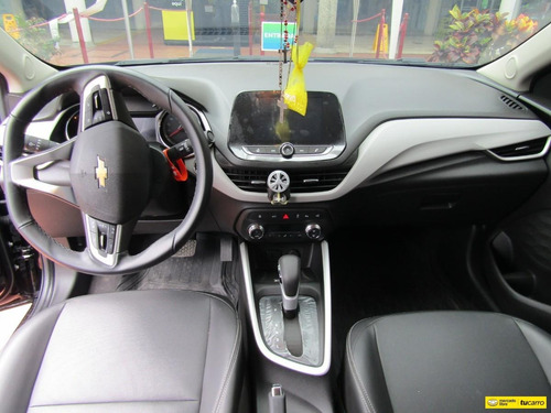 Chevrolet Onix 1.0t Automática