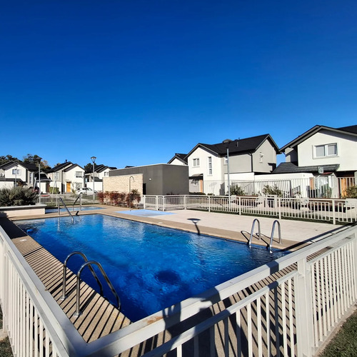 Cvcorretajes Arrienda Excelente Casa En Condominio