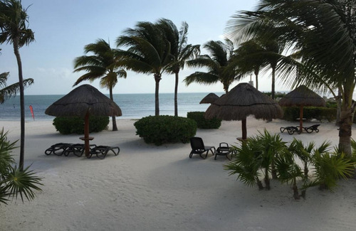 Casa Con Acceso A La Playa, En Venta, Puerto Cancún