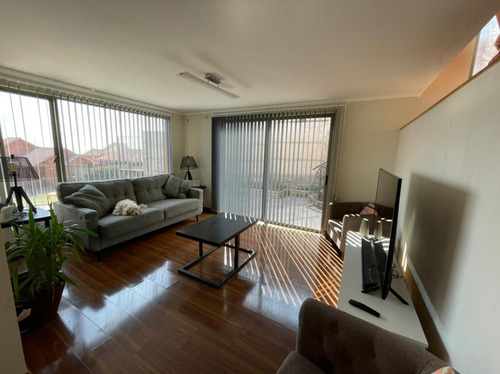 Imagen 9 de 22 de Amplia Y Acogedora Casa En Exclusivo Sector Alto De Mirador
