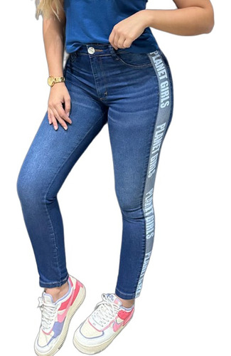 Calça Jeans Escuro Letreiro Planet Girls Na Lateral