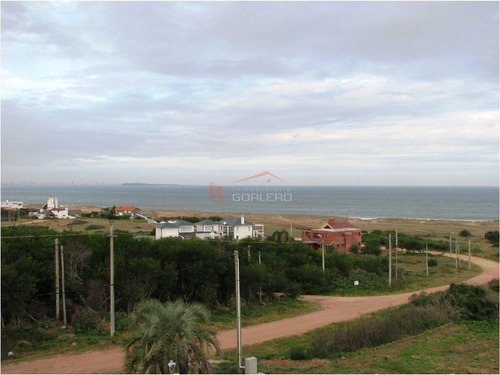 Imagen 20 de 30 de Casa De 4 Dormitorios Con Parrillero En Venta Y Venta Temporal Punta Ballena