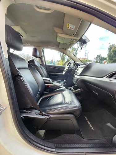 Dodge Journey 2.4 Se 7 Pasajeros full