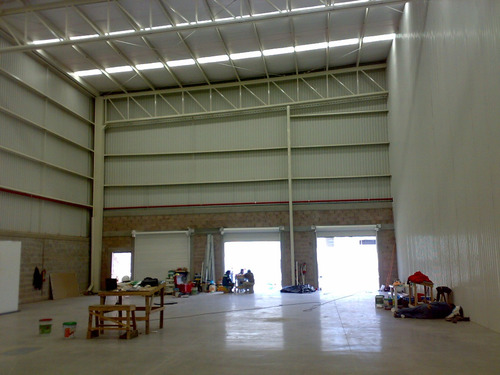 Bodega En Renta Cuautitlán. 1,560 M2. Andenes Y Racks.