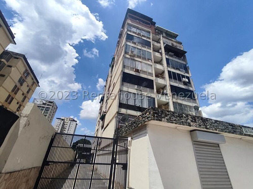 Deisim24-13774 Comodo Y Funcional Apartamento Todo Integrado, Ubicado Cerca De Av Bolivar