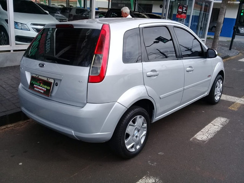 Ford Fiesta Class 1.6 Prata 2013