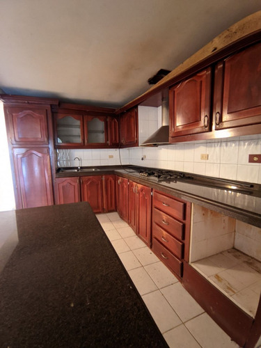 Imagen 9 de 21 de Casa En Venta En Urb Prados Del Golf Cabudare Piedad Norte Lara Venezuela Jm