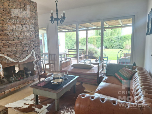 Excelente Propiedad En Venta 4 Ambientes Eucaliptos Haras Santa María