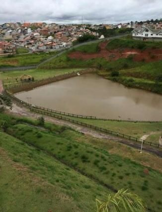 Imagem 1 de 8 de Lote De 5500m² A Venda Em Condomínio Fechado, Avalia Permuta Por Carro - Te0412