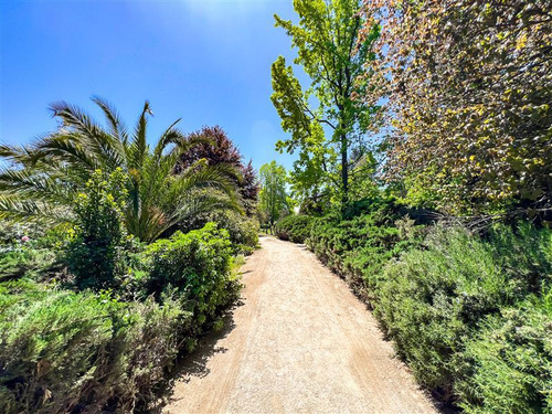 Sitio En Venta En Pirque