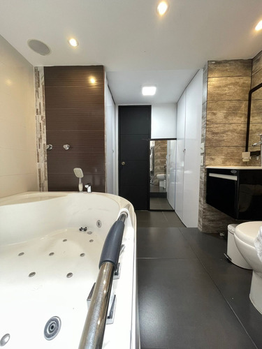 Imagen 11 de 17 de Casa En Conjunto Cerrado 3 Habitaciones Con Jacuzzi
