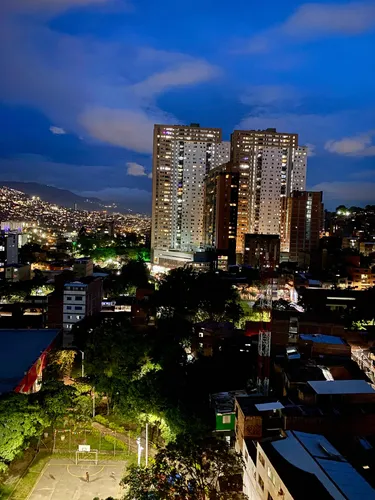 Se Vende Excelente Apartamento En Las Cabañas Bello