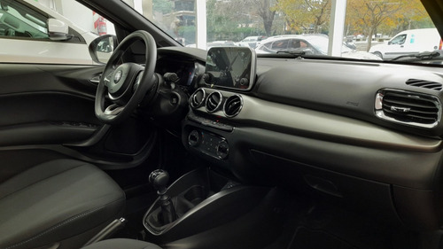 Imagen 13 de 16 de Fiat Cronos Precision 1.8 Pack Hgt - 0km- Zona Sur Js